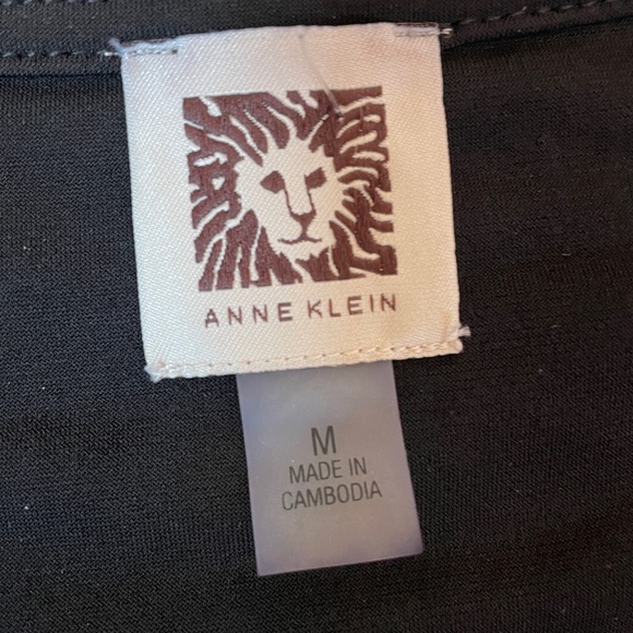 Anne Klein Black Wrap Top Size Medium - Picture 8 of 10